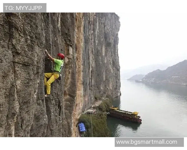 攀岩对决回顾北京队与重庆队状态分析与比较